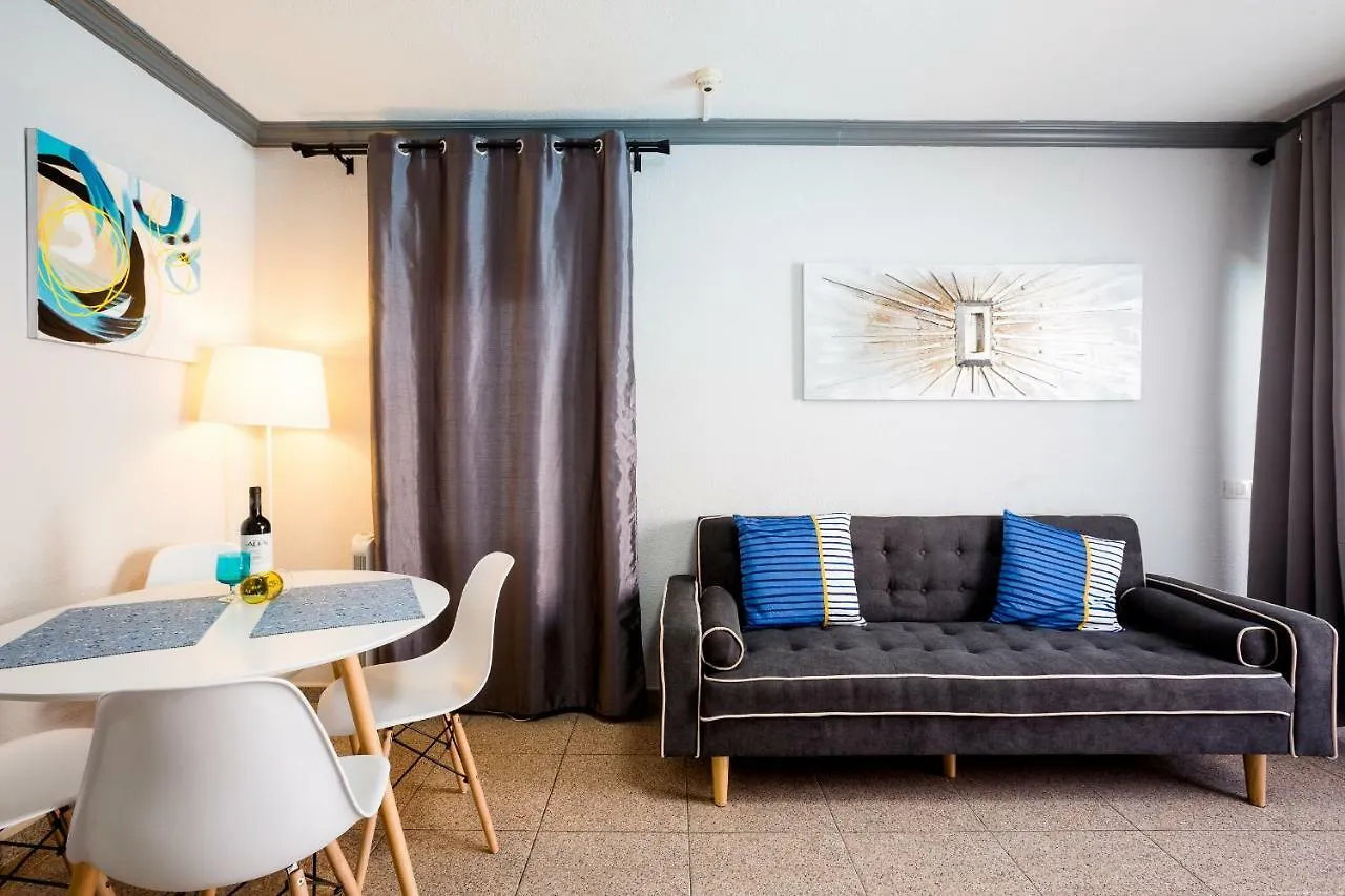 Apartment Flor Azul, Las Americas location